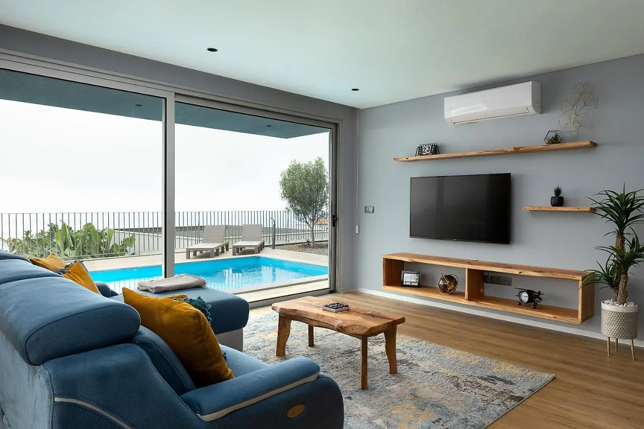King'S View Villa Estreito Da Calheta